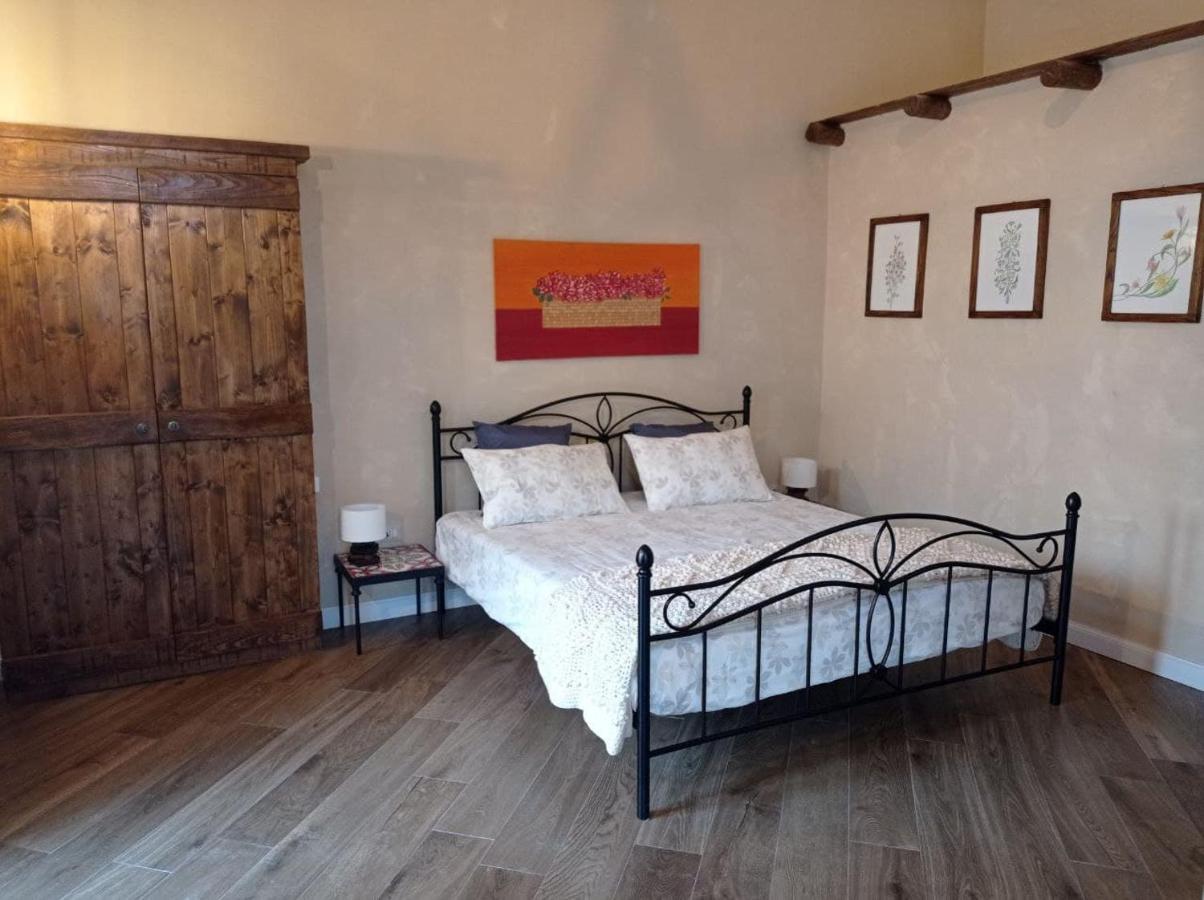 Villa Mazza Al Vesuvio Torre del Greco Bagian luar foto