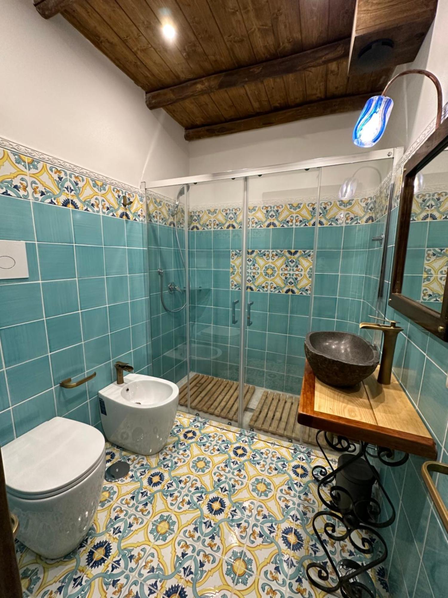 Villa Mazza Al Vesuvio Torre del Greco Bagian luar foto